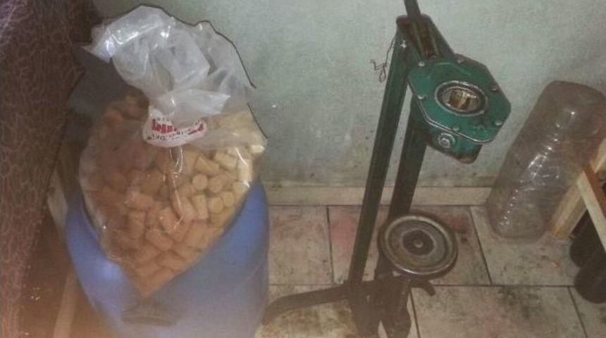 Yılbaşı &Ouml;ncesi 84 Ton Sahte İ&ccedil;ki Ele Ge&ccedil;irildi