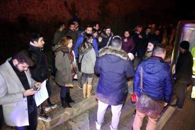 İzmit'te Halk Otobüsü Devrildi: 10 Yaralı