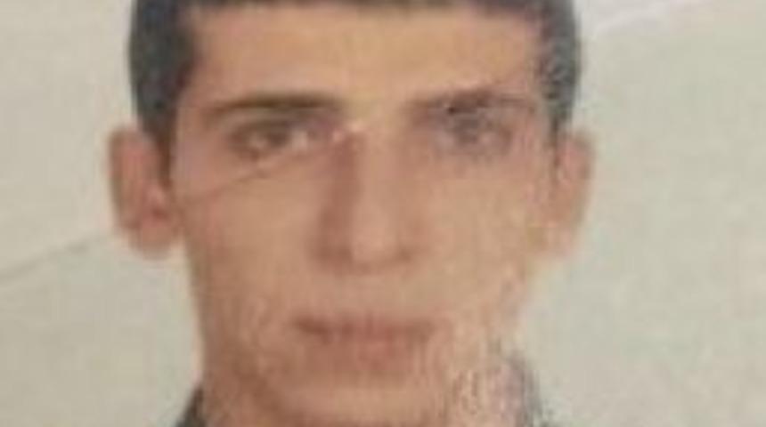 İstanbul'da Turistlere Y&ouml;nelik Saldırı Hazırlığında Olduğu Iddia Edilen Işid'li Tutuklandı