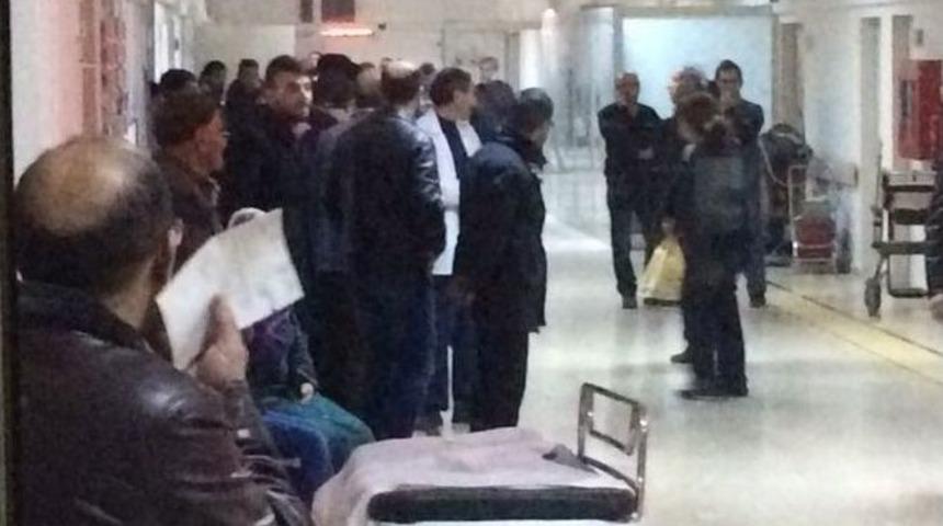 Elazığ&rsquo;da Hastanede Silahlı Saldırı: 1 &Ouml;l&uuml;, 2 Yaralı
