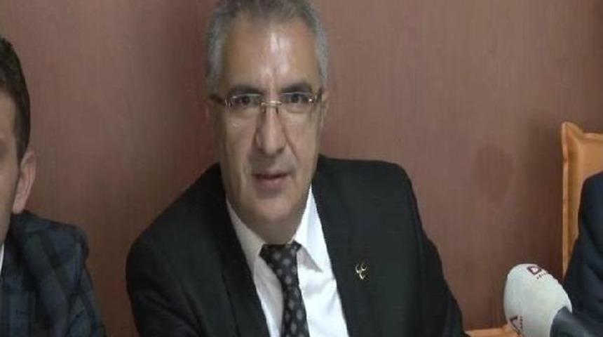 S&uuml;r&uuml;c&uuml; Kursu Sahibi Tabancayla Intihar Etti