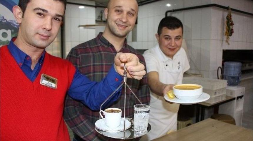 Dolarını Bozdurana &Ccedil;orba Veya Kahve