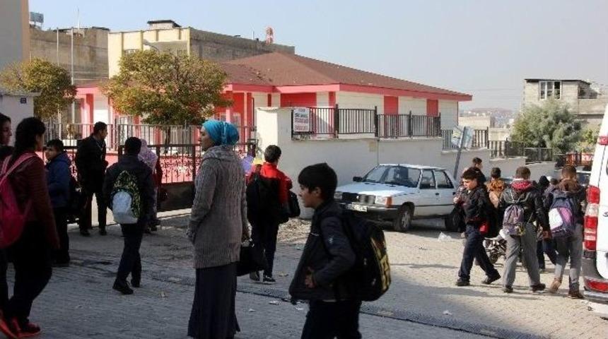 Velilerin Okul &Ccedil;ilesine Kartlı &Ccedil;&ouml;z&uuml;m