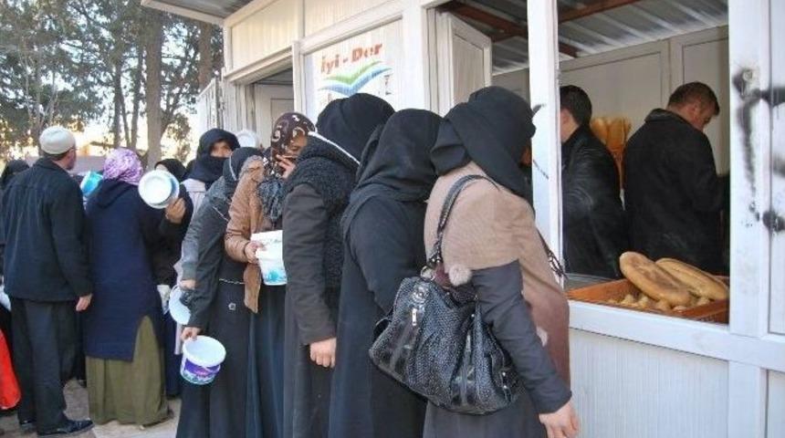 250 Suriyeli Aileye Et Dağıtıldı