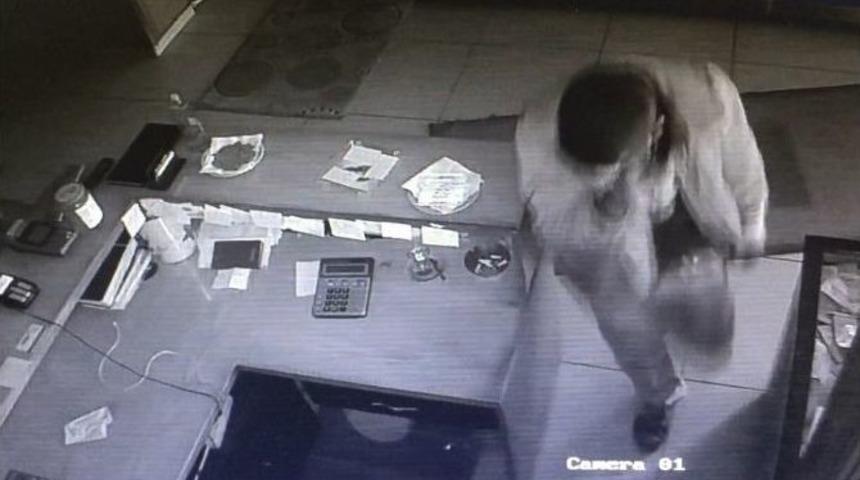 Hırsızdaki Rahatlık &rsquo;pes&rsquo; Dedirtti