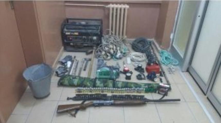 Karaman’da Kaçak Kazı Yapan 6 Kişi Yakalandı