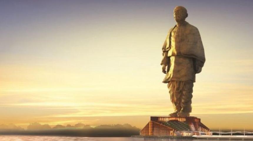 D&uuml;nyanın en uzun heykelleri