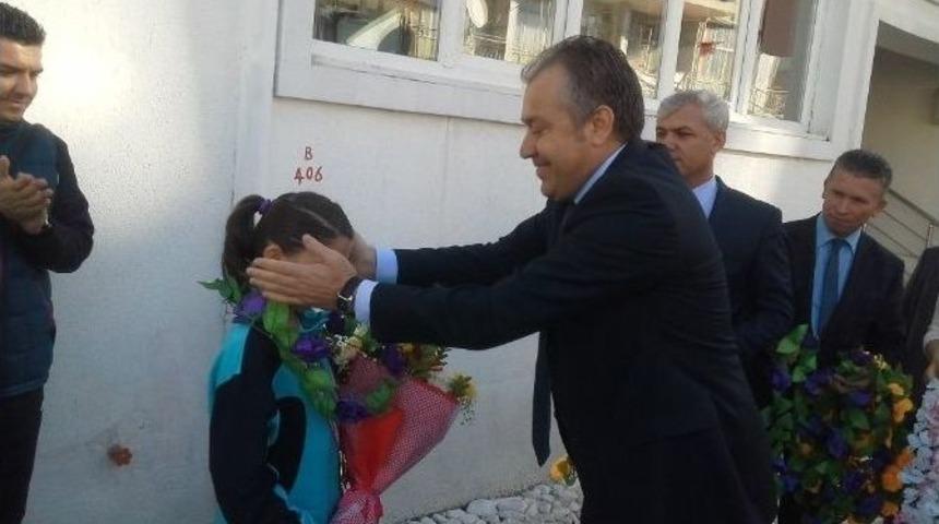 T&uuml;rkiye Şampiyonlarına Alkış Yağmuru