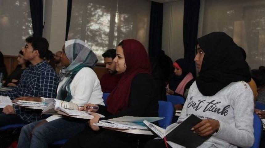 Yabancı &Ouml;ğrenciler, T&uuml;rk&ccedil;e Derslerini Uzaktan Eğitim İle Alabilecekler