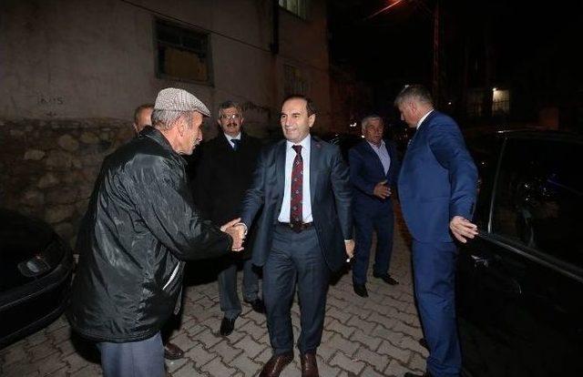 Vali Işık&rsquo;tan K&ouml;yde Akşam Toplantısı 1