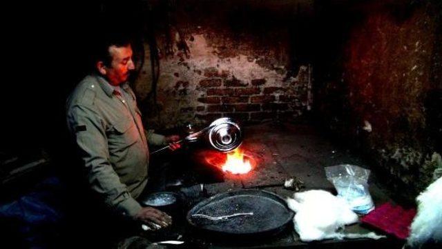 Bakırcı Ve Kalaycılar Mesleğin Tarih Olmasından Yakınıyor