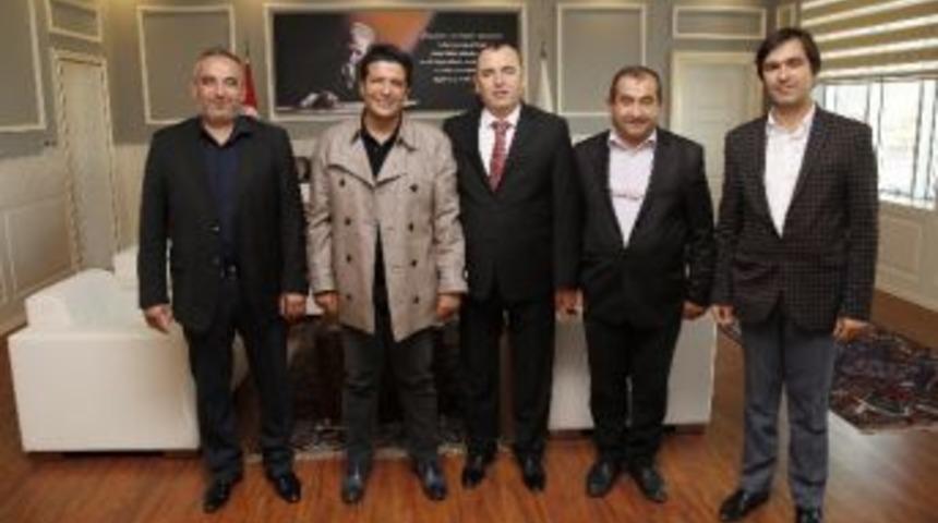 Servis&ccedil;iler Odası&rsquo;ndan Başkan Gen&ccedil;&rsquo;e Ziyaret