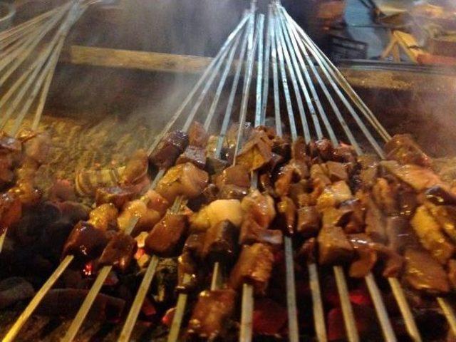  d&uuml;nya Rakı G&uuml;n&uuml; nde Adana da Kebap Ve Şalgam Festivali 2