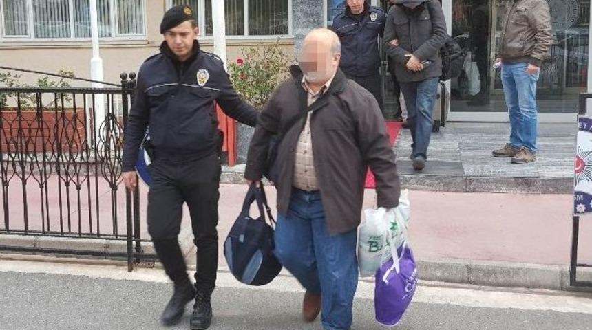 Fet&ouml;&rsquo;den G&ouml;zaltına Alınan 18 Memur Adliyeye Sevk Edildi