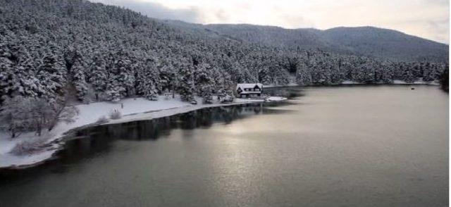 (özel Haber) Gölcük Tabiat Parkı’nın Gökyüzünden Görüntüsü Büyüledi