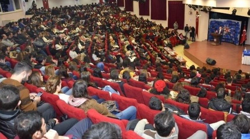 &Ccedil;om&uuml;&rsquo;de Kadın Hakları Ve Uluslararası Hukuk Konferansı