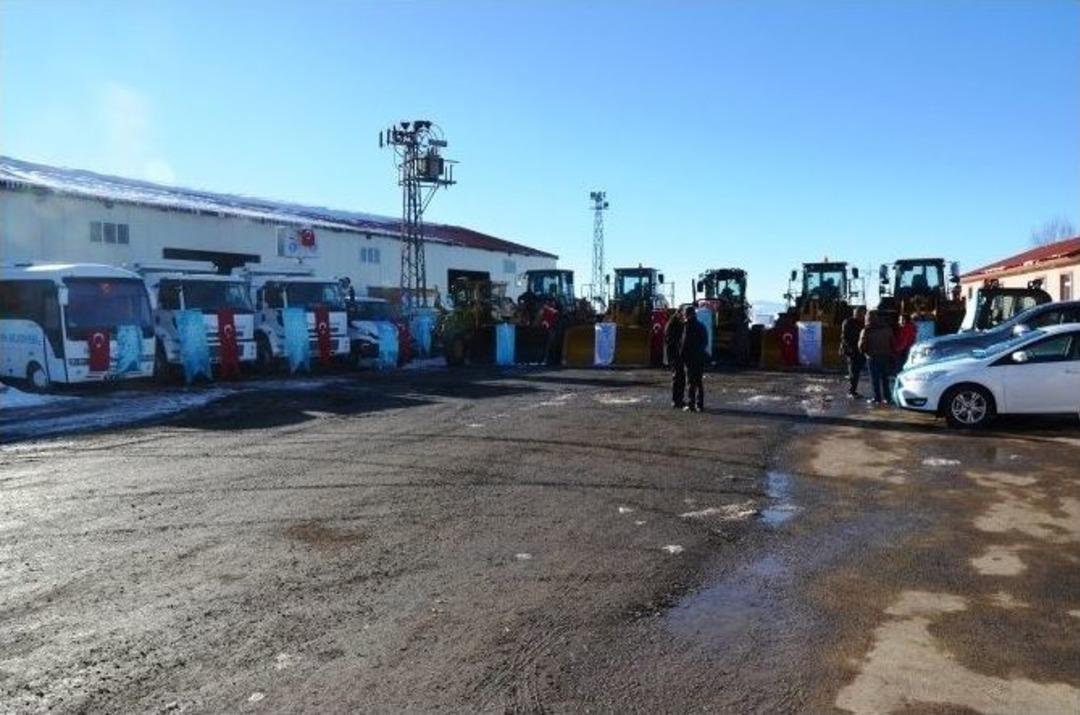 Paland&ouml;ken Belediyesi Ara&ccedil; Filosunu G&uuml;&ccedil;lendirdi