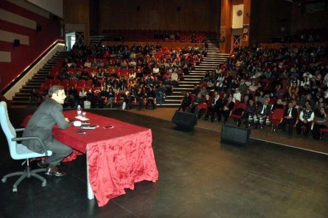 Oyuncu Mehmet Aslan: Aşk Yüzünden Madde Bağımlısı Oluyor