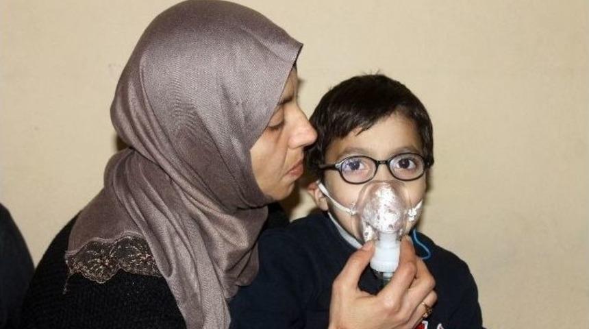 &Ccedil;ocuklarının Sağlığı İ&ccedil;in &Ccedil;ıktıkları Yolda Her Şeylerini Kaybettiler