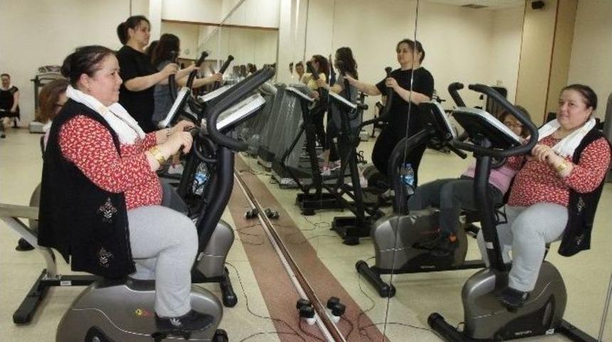 Ankara B&uuml;y&uuml;kşehir&rsquo;in Hanım Lokalleri Yeni &Uuml;yelerini Bekliyor