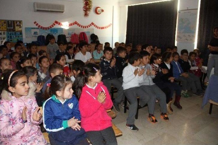 Çocuklara Hayvan Sevgisi Aşılanıyor G1