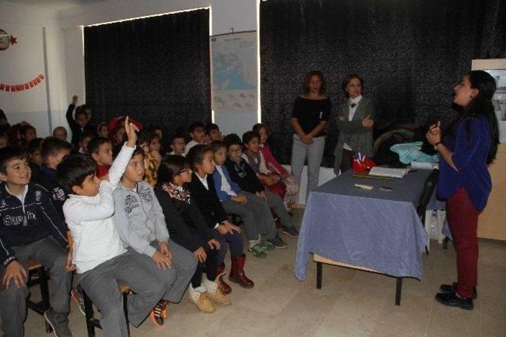 Çocuklara Hayvan Sevgisi Aşılanıyor G4