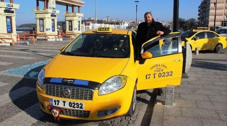 Bin Dolar Bozdurana Bir Ay Ücretsiz Taksi