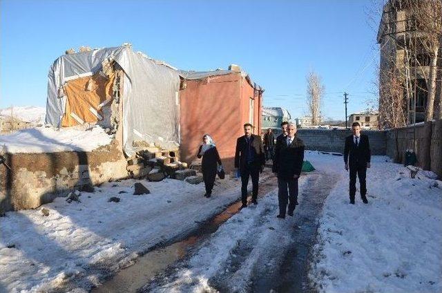 Tek Odada Yaşayan 6 Kişilik Aileye Devlet Sahip &Ccedil;ıktı 1