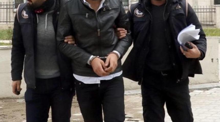 Pkk-Kck Sempatizanı Otel Odasında Yakalandı