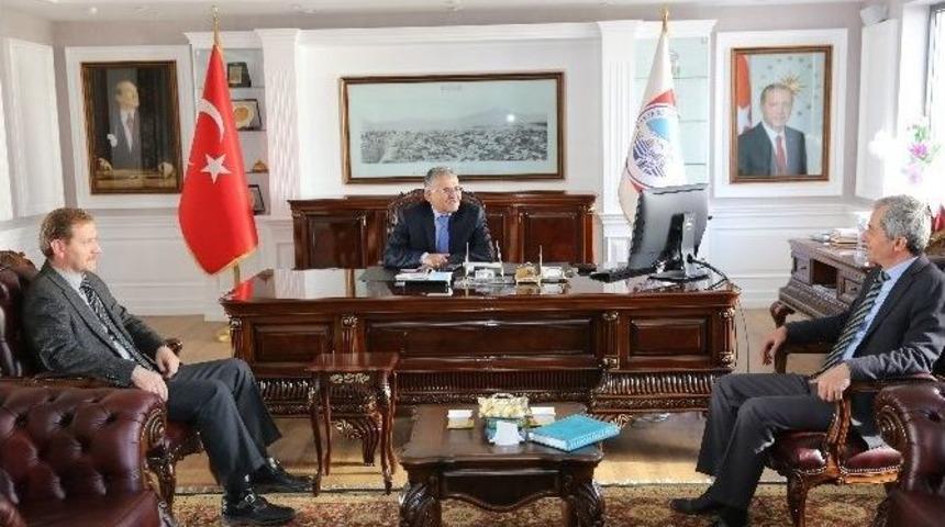 Dsi 12. B&ouml;lge M&uuml;d&uuml;r&uuml;ğ&uuml;nden Melikgazi Belediyesine Ziyaret