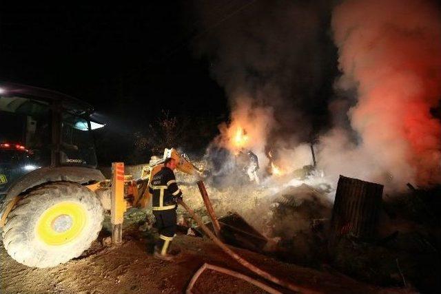 Odunluk Yangını Korkuttu 2