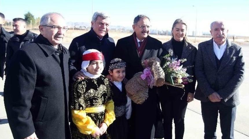 Bakan &Ouml;zhaseki Ve Başkan Karaosmanoğlu, Mardin&rsquo;de Temaslarda Bulundu