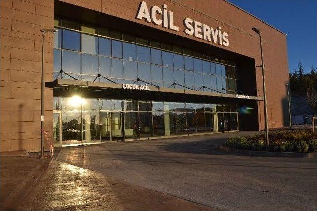 Şehir Hastanesi Acil Servisi, Hastalara Anında Yetişecek 2