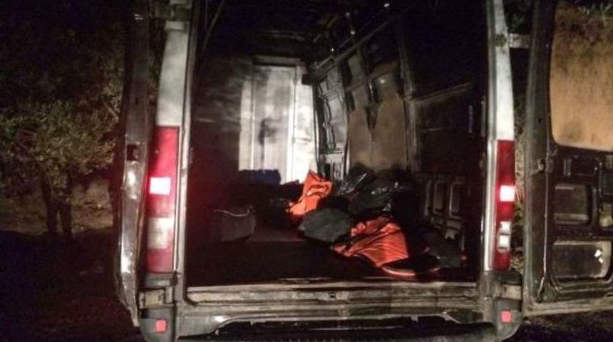 Menderes'te 58 Ka&ccedil;ak G&ouml;&ccedil;men Yakalandı