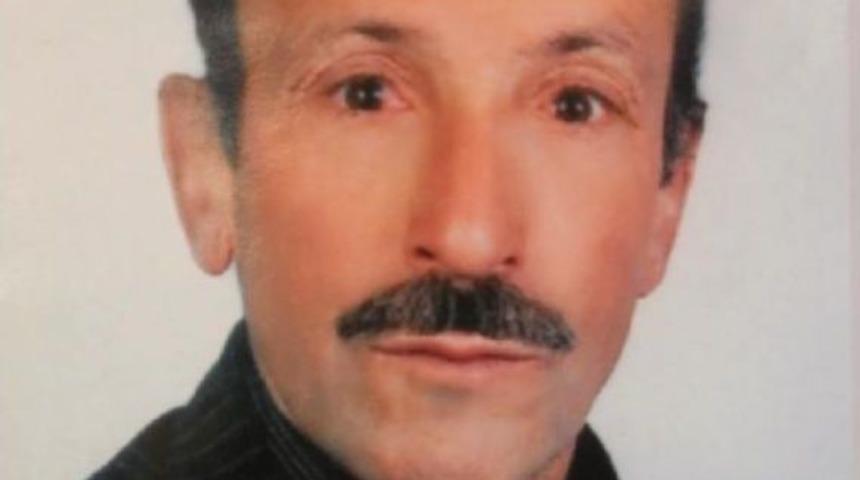 10 Aydır Kayıp Eşini Arıyor