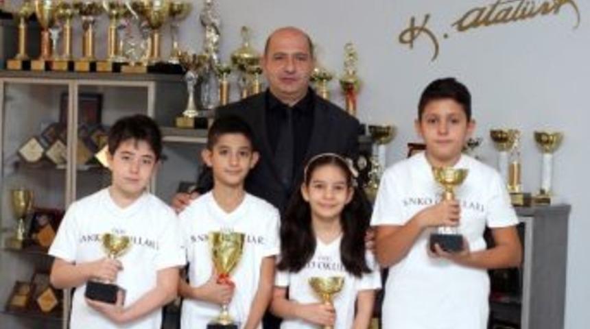 &Ouml;zel Sanko Okulları &Ouml;ğrencilerinin Satran&ccedil; Başarısı