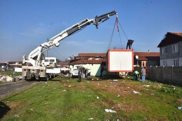 Sosyal Hizmetler Bir Ailenin Daha Elinden Tuttu 1