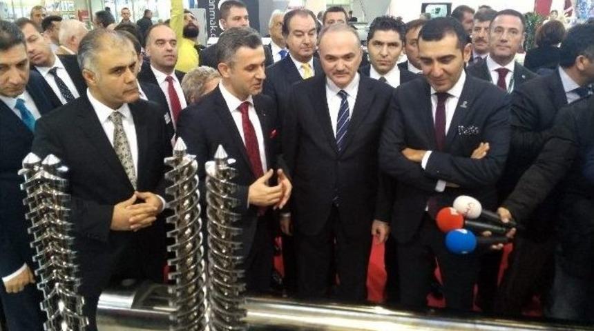 Bakan &Ouml;zl&uuml;: "d&ouml;viz Kurundaki Artışın Ekonomiye Etkisini En Aza İndireceğiz"