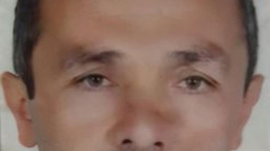 Devrilen Trakt&ouml;r&uuml;n S&uuml;r&uuml;c&uuml;s&uuml; Hayatını Kaybetti