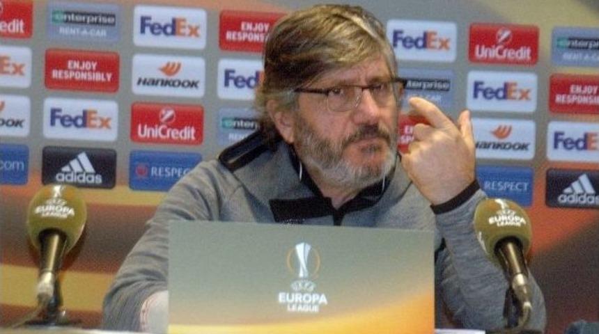 Ak&ccedil;ay: "asla Umutsuz Değiliz"