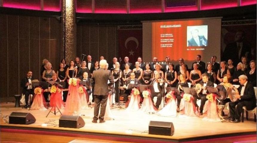 Zeki M&uuml;ren Doğum G&uuml;n&uuml;nde Anıldı