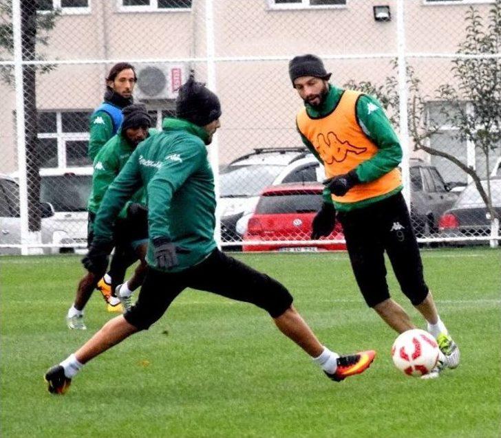 Giresunspor Başkanı Bozbağ’dan Futbolculara Sert Uyarı G2