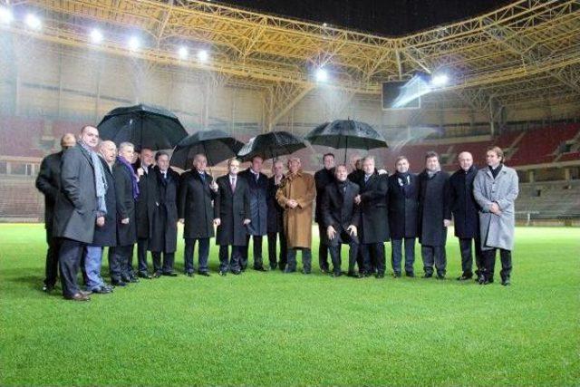 Bakan Kılıç Ve Tff Başkanı Demirören Samsun'da