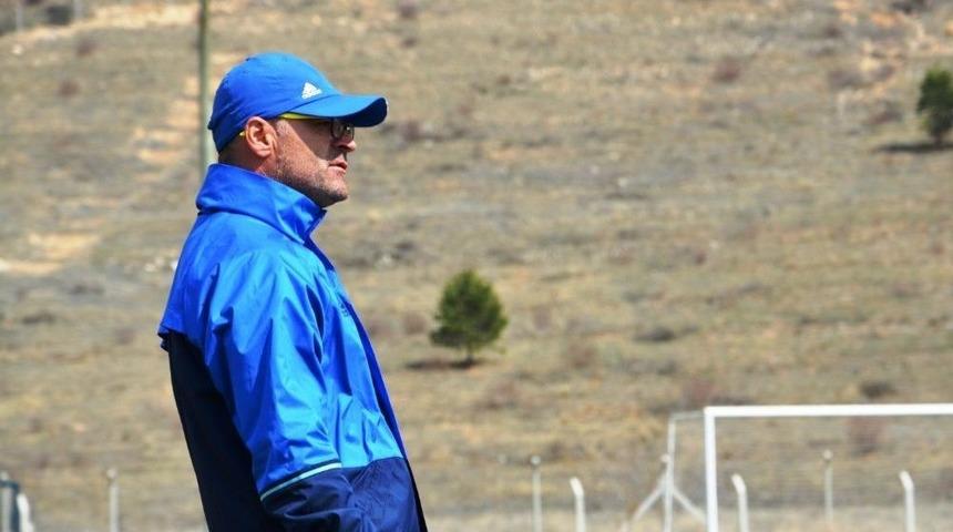 Evkur Yeni Malatyaspor, Elazığspor Ma&ccedil;ı İ&ccedil;in İstanbul&rsquo;a Gitti