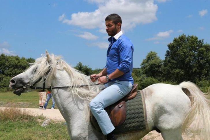 Aşktan Kaçılmaz 1. Bölüm Galerisi G3