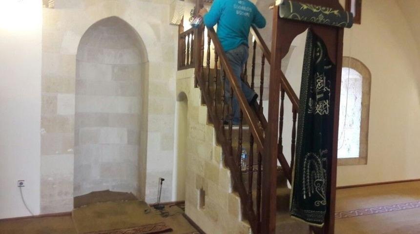 Hatay&rsquo;da İbadethaneler Temizleniyor