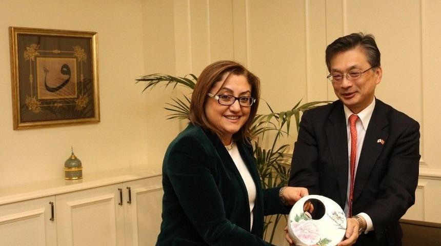 Japon B&uuml;y&uuml;kel&ccedil;&rsquo;den Başkan Şahin&rsquo;e Ziyaret