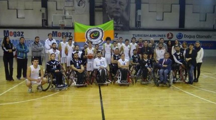 Beşiktaş Rmk Marine Ile Era Okulları Farkındalık Maçı Yaptı