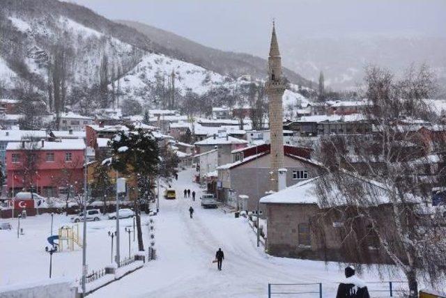 Ardahan'ın Üç Ilçesinde Okullara Kar Tatili