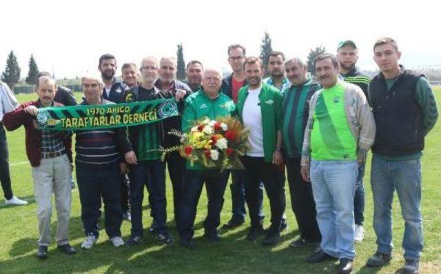 Akhisar Belediyespor'a Moral